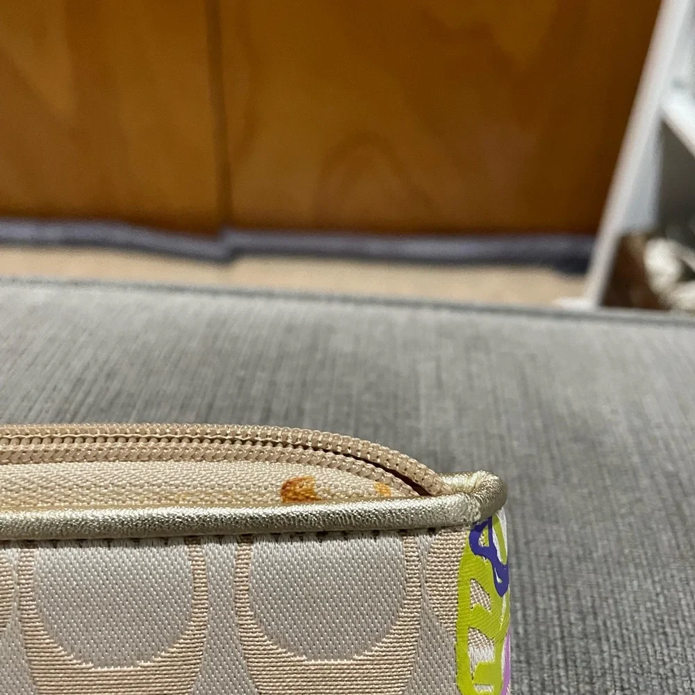 Coach Tablet Case - Picture 4 of 9